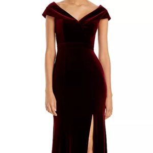 AQUA Off-the-Shoulder Fluted Velvet Gown